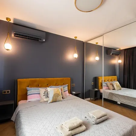 Daire Topaz Beachfront *